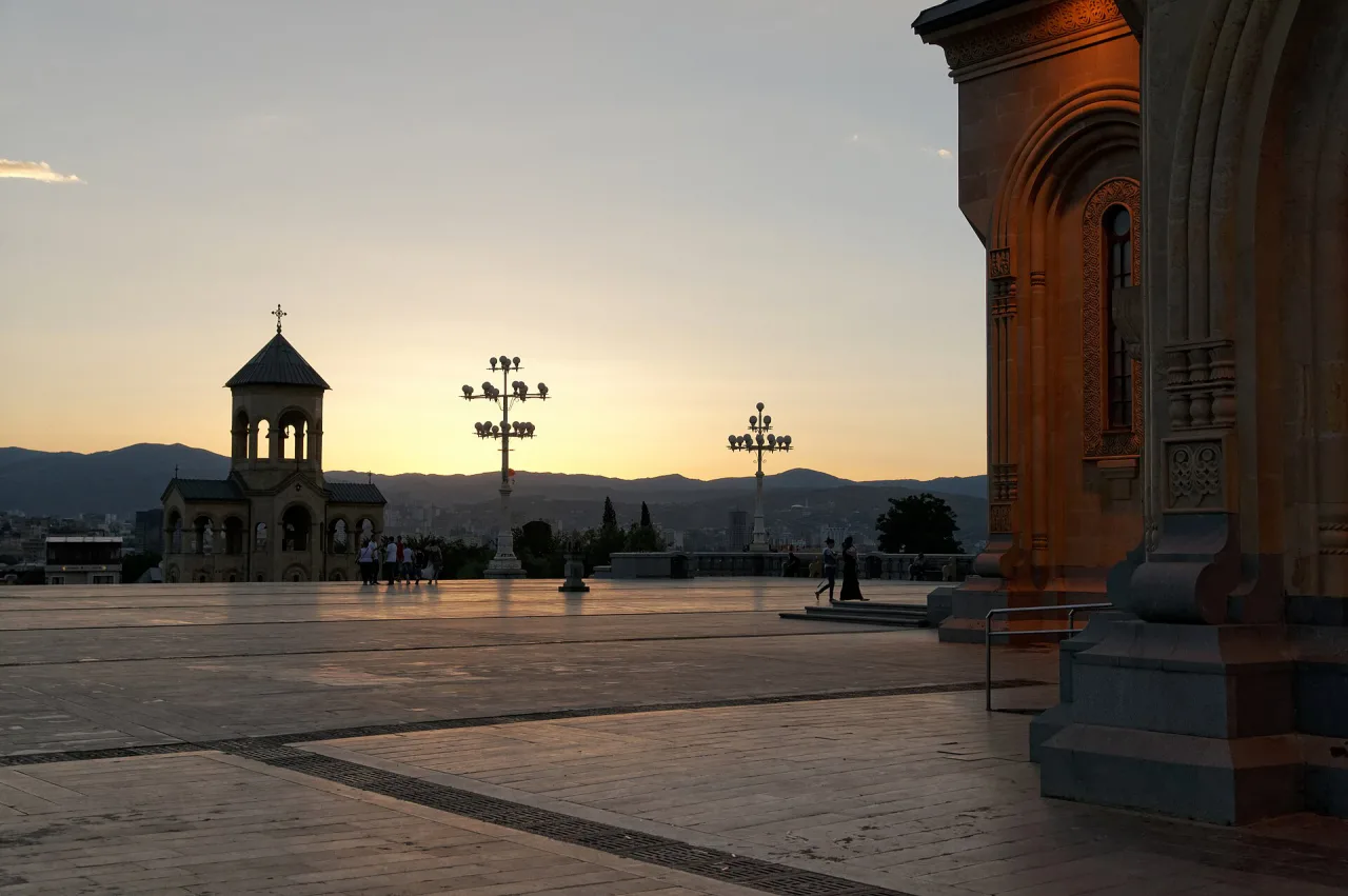 SOS Party Offsite sightseeing Tbilisi and Mtskheta Holy Trinity Cathedral