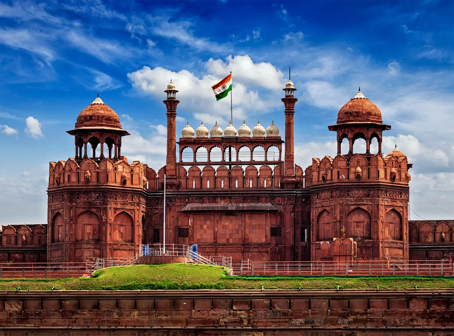 SOS Party Offsite sightseeing Delhi Heritage & Culture Red Fort (Lal Qila)